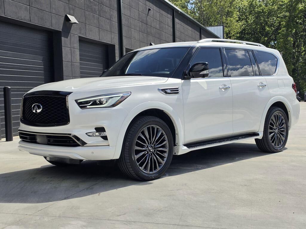 2024 INFINITI QX80