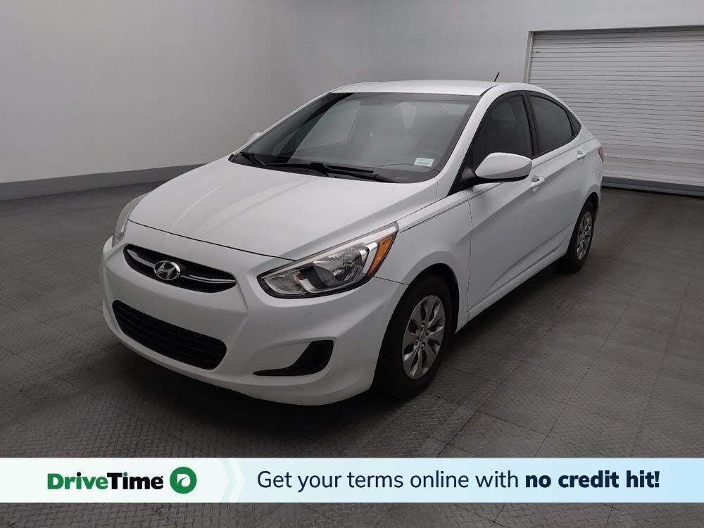 2016 HYUNDAI Accent