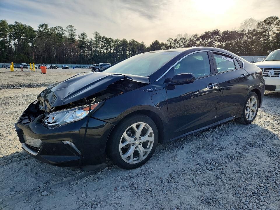 2017 CHEVROLET Volt