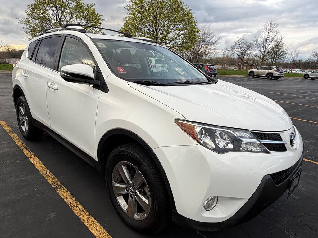 2015 TOYOTA RAV4