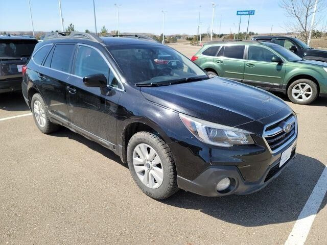 2019 SUBARU Outback