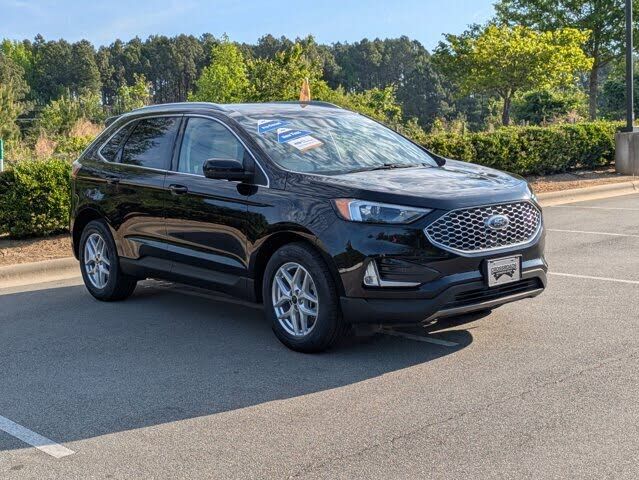 2023 FORD Edge