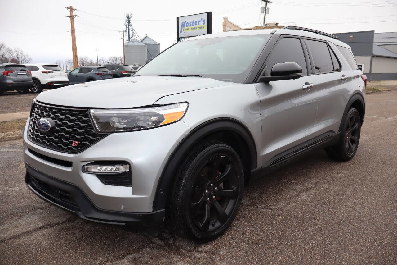 2020 FORD Explorer