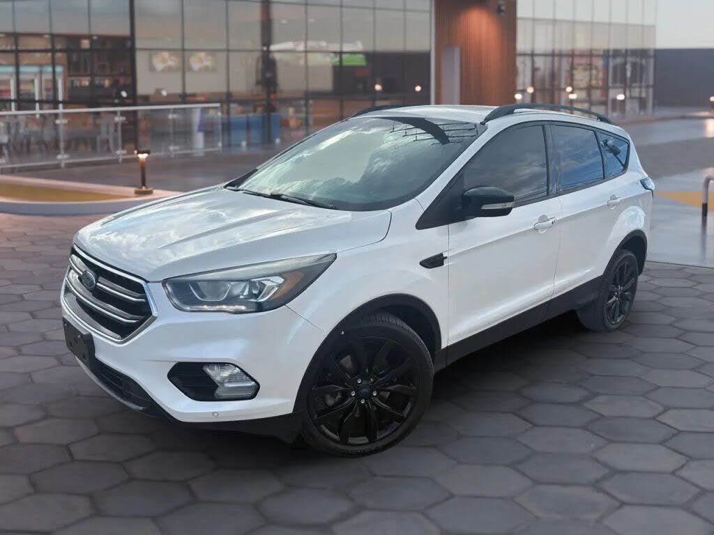 2018 FORD Escape
