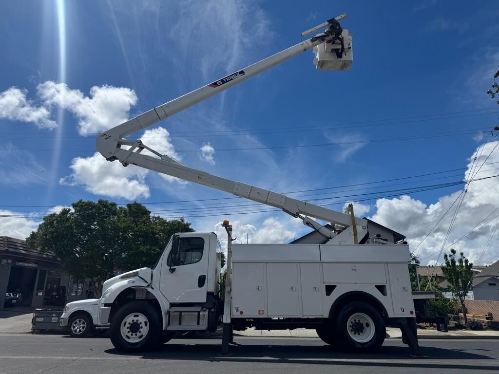 2018 FREIGHTLINER M2