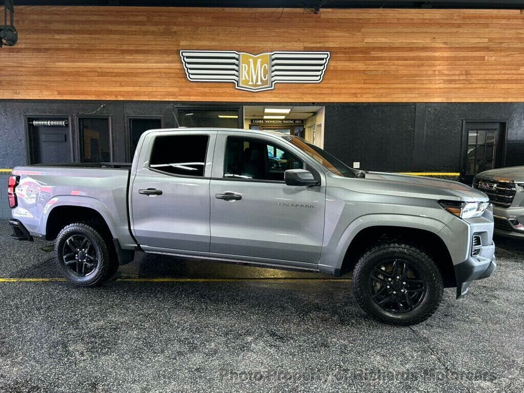 2024 CHEVROLET Silverado