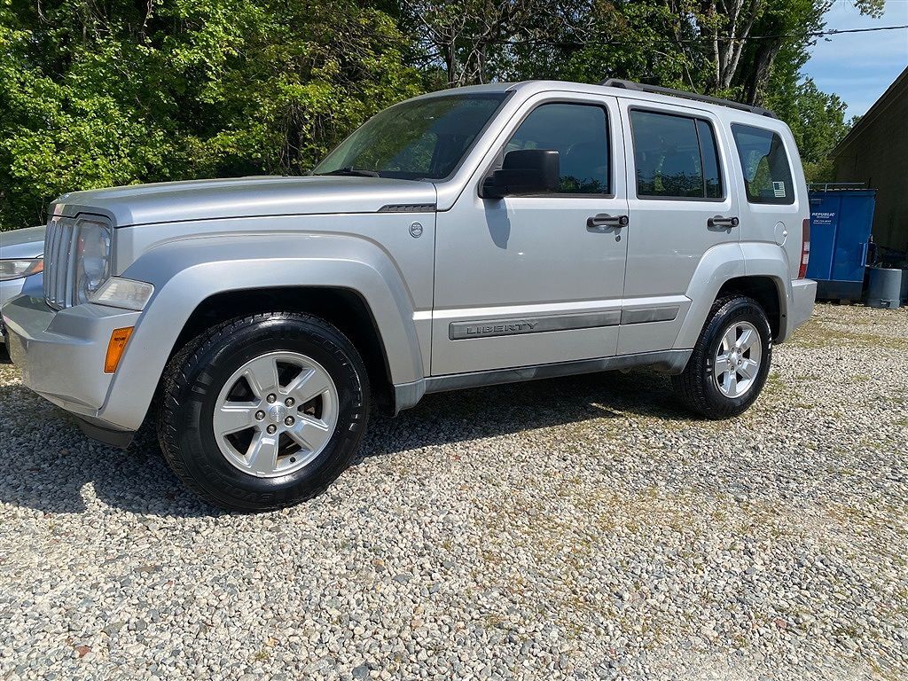 2011 JEEP Liberty