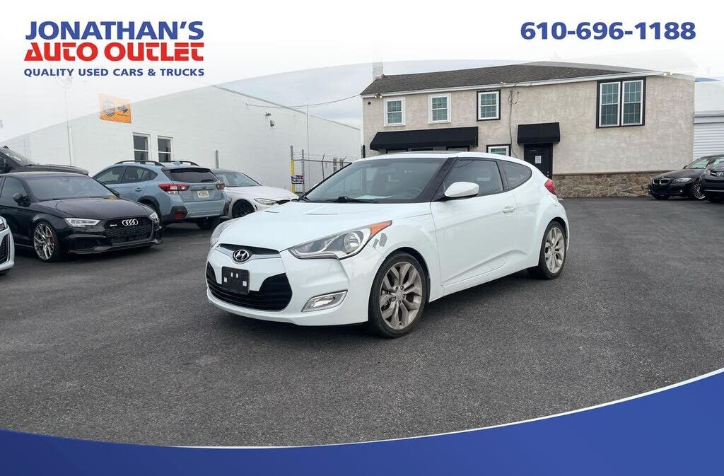 2013 HYUNDAI Veloster