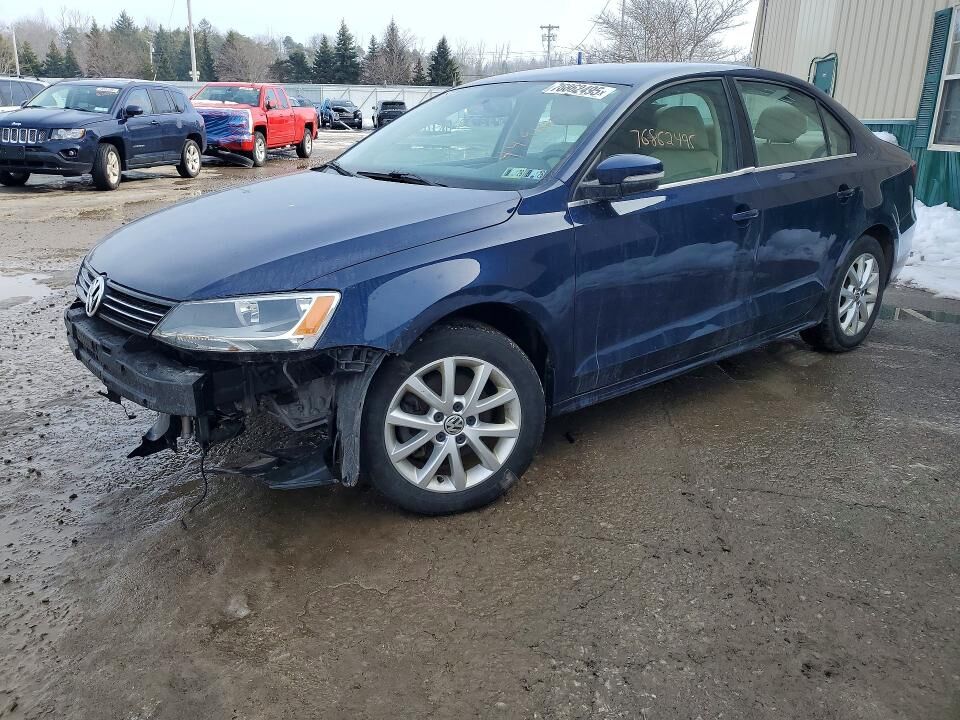 2013 VOLKSWAGEN Jetta