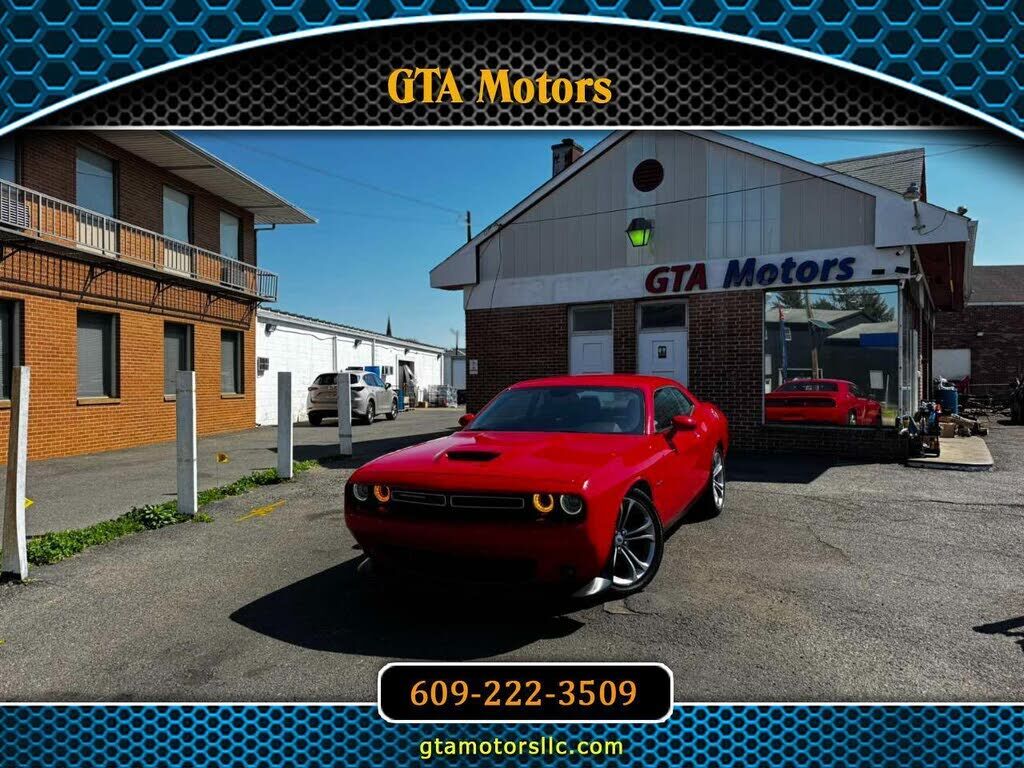 2020 DODGE Challenger