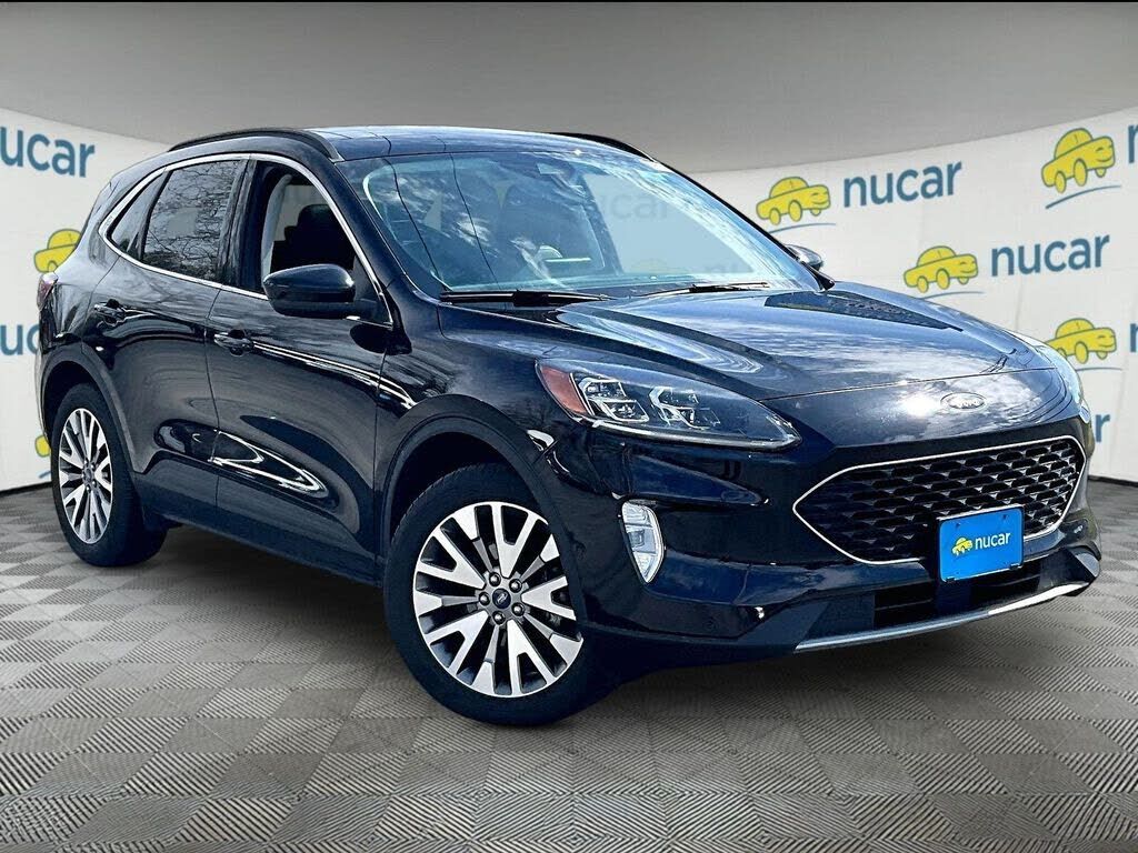 2021 FORD Escape