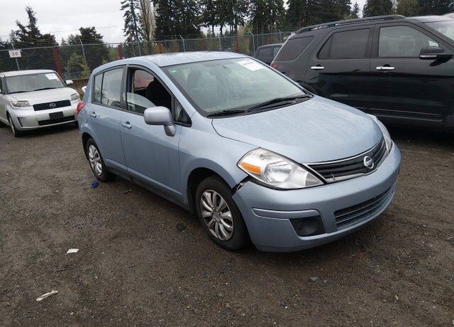 2011 NISSAN Versa