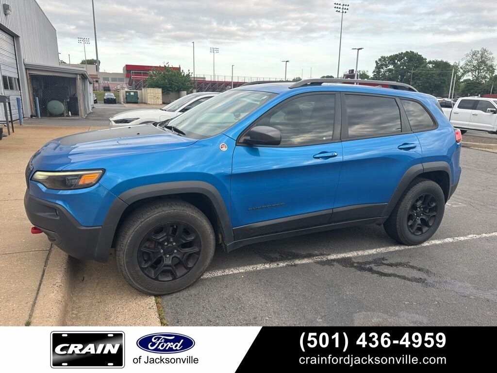 2019 JEEP Cherokee