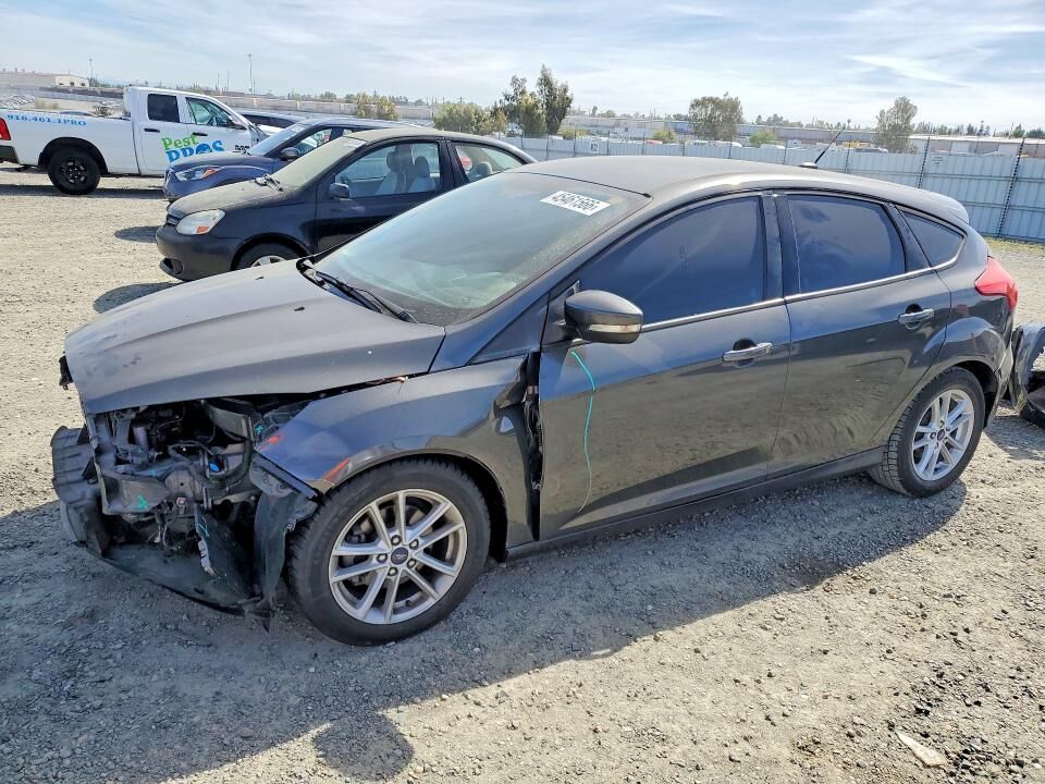 2016 FORD Focus