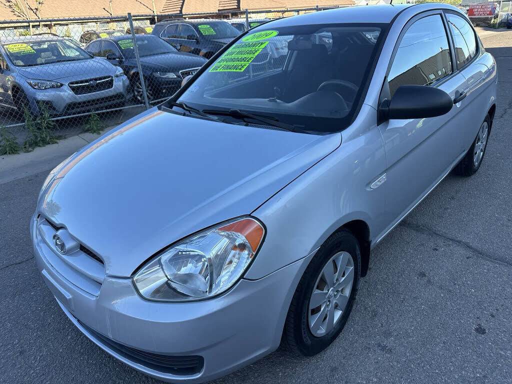 2009 HYUNDAI Accent