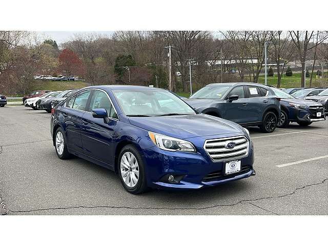 2016 SUBARU Legacy