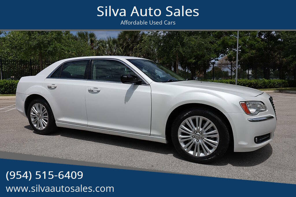 2013 CHRYSLER 300