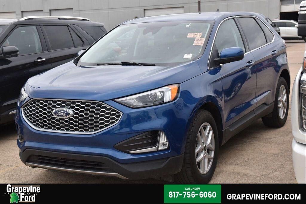 2023 FORD Edge