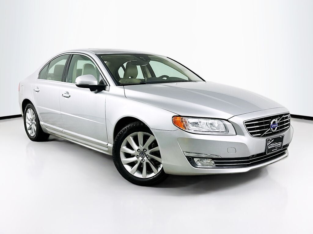 2015 VOLVO S80