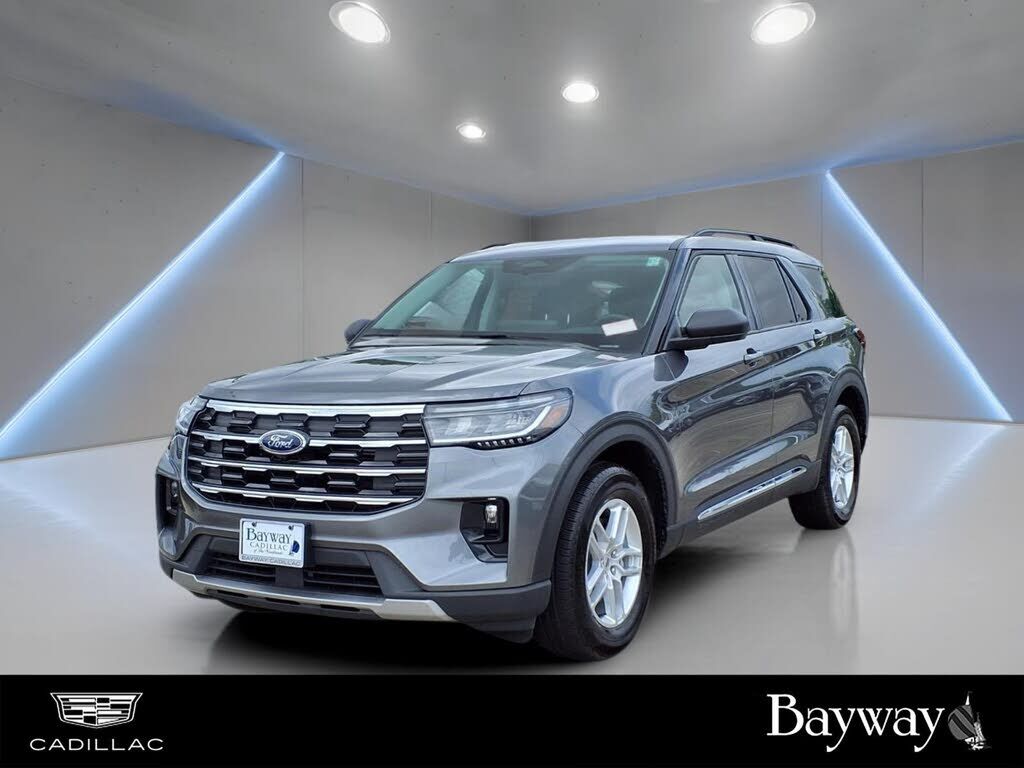 2025 FORD Explorer