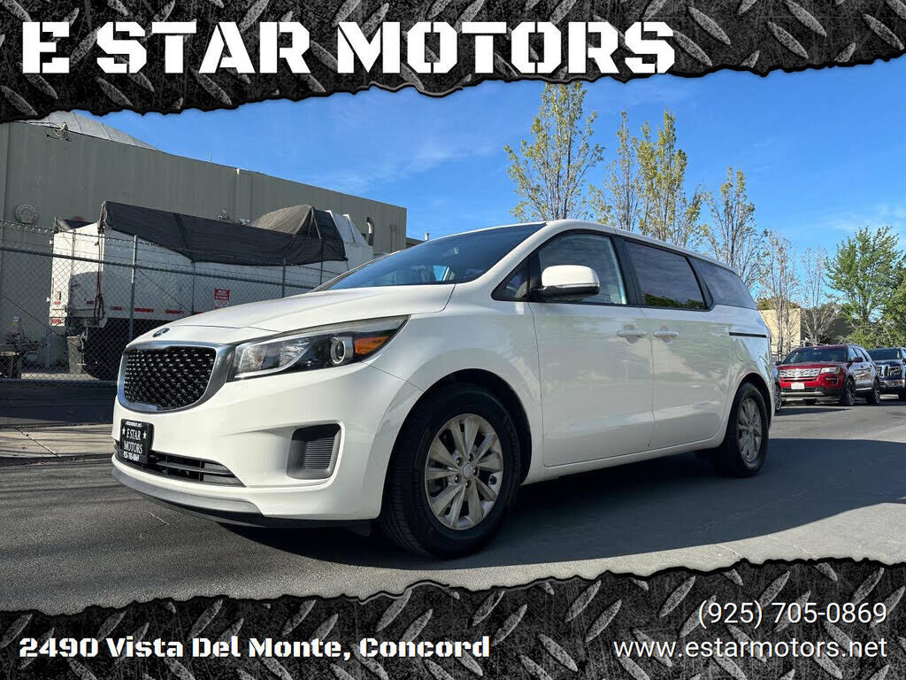 2016 KIA Sedona