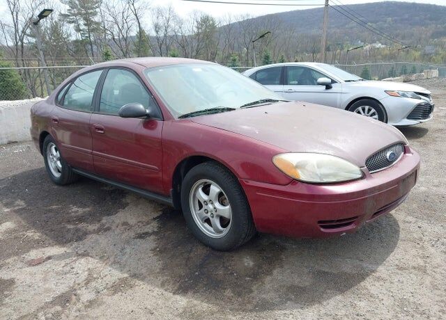 2005 FORD Taurus