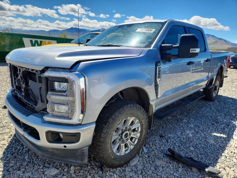 2024 FORD F-250
