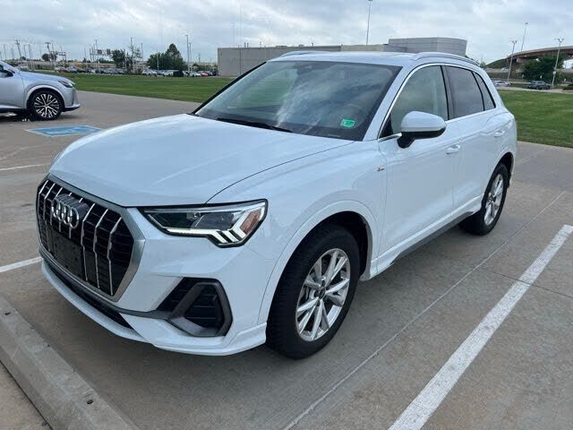 2022 AUDI Q3