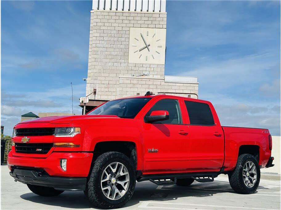 2018 CHEVROLET Silverado