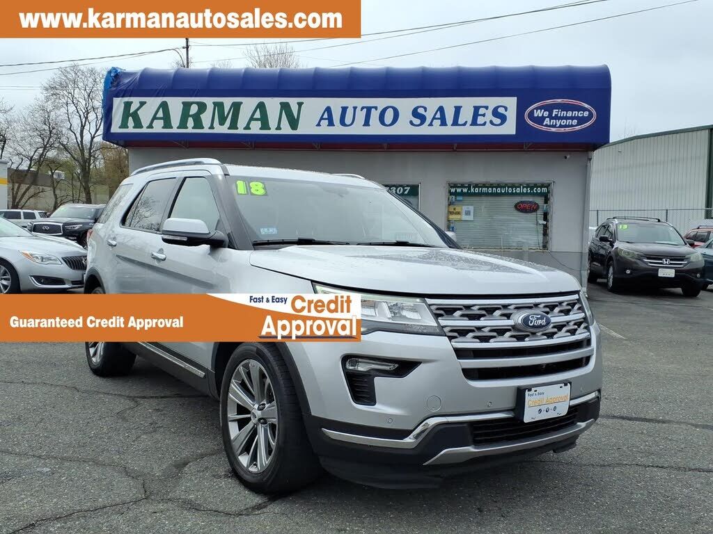 2018 FORD Explorer