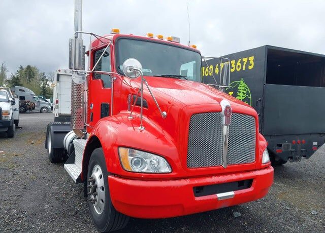 2012 KENWORTH T3 Series