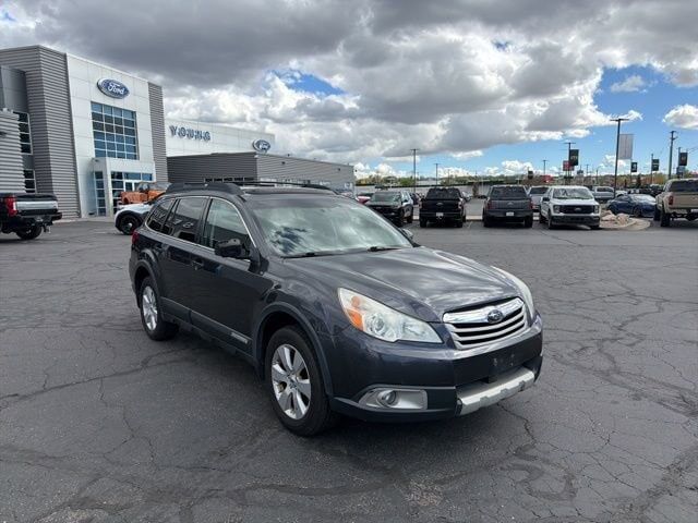 2012 SUBARU Outback