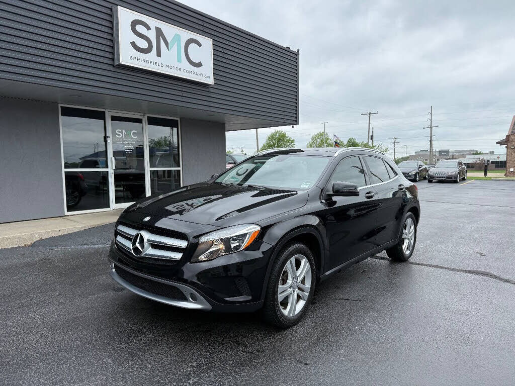 2015 MERCEDES-BENZ GLA-Class