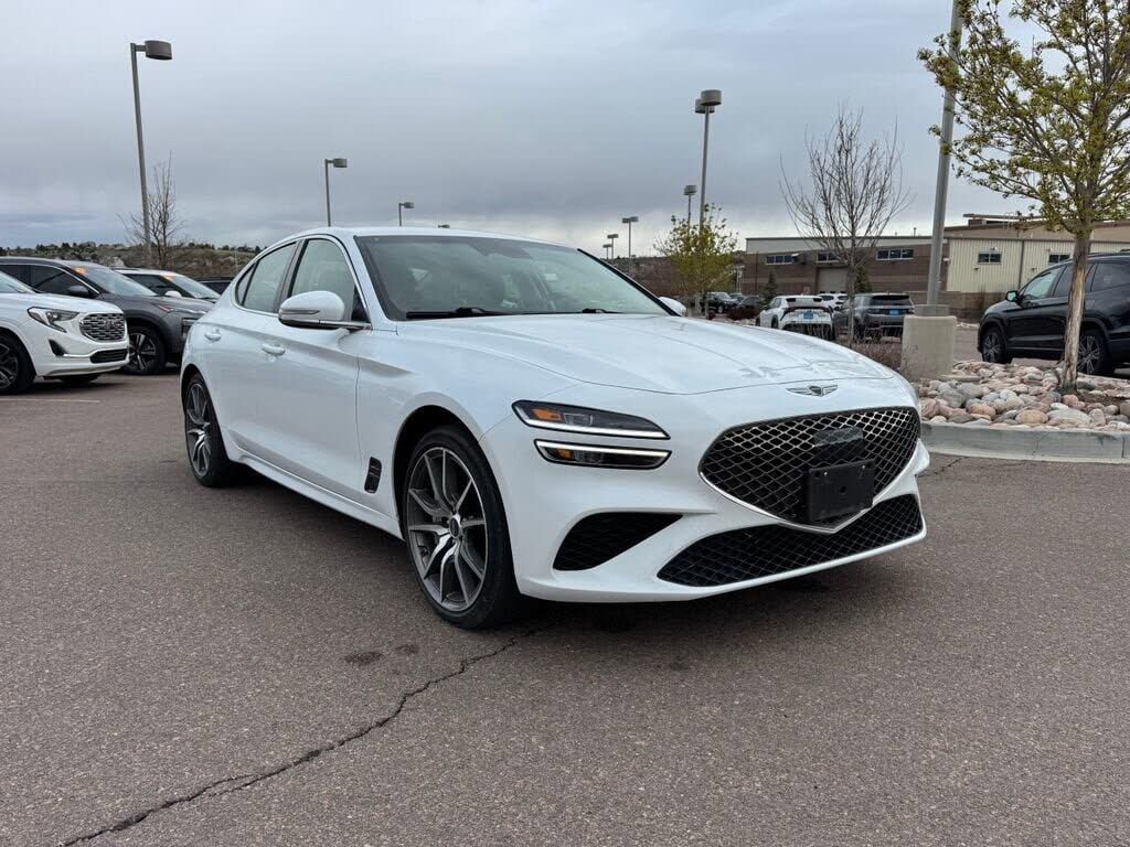 2025 GENESIS G70