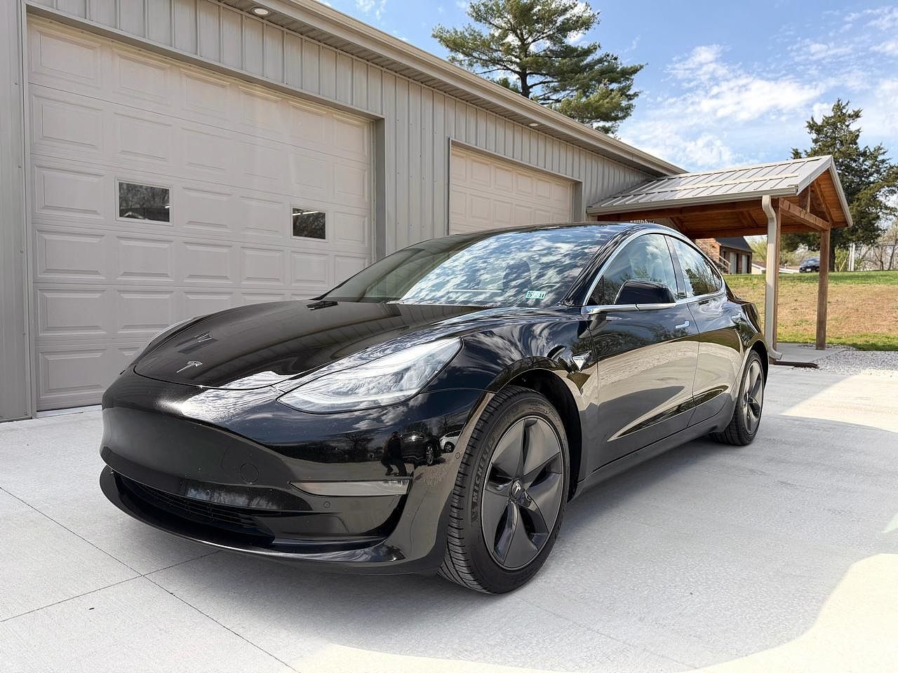 2018 TESLA Model 3