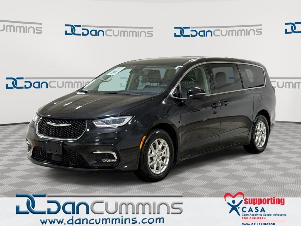2023 CHRYSLER Pacifica