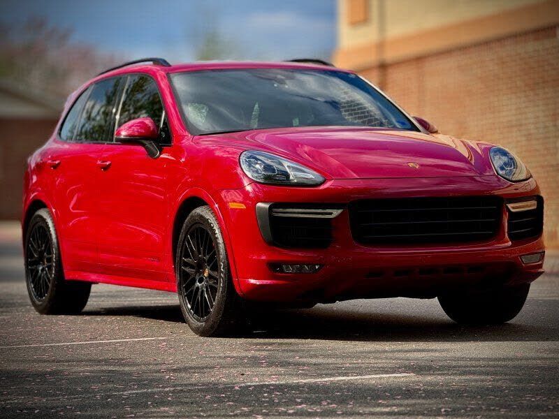 2016 PORSCHE Cayenne