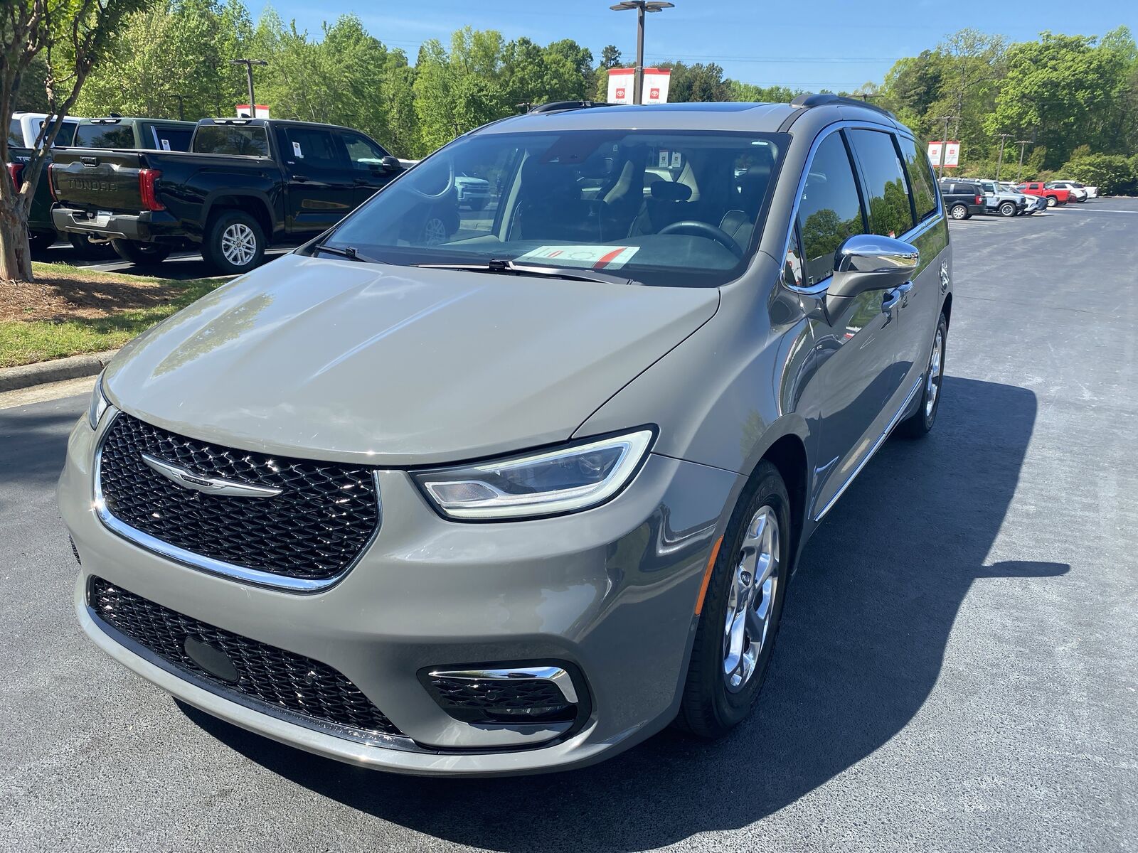 2022 CHRYSLER Pacifica