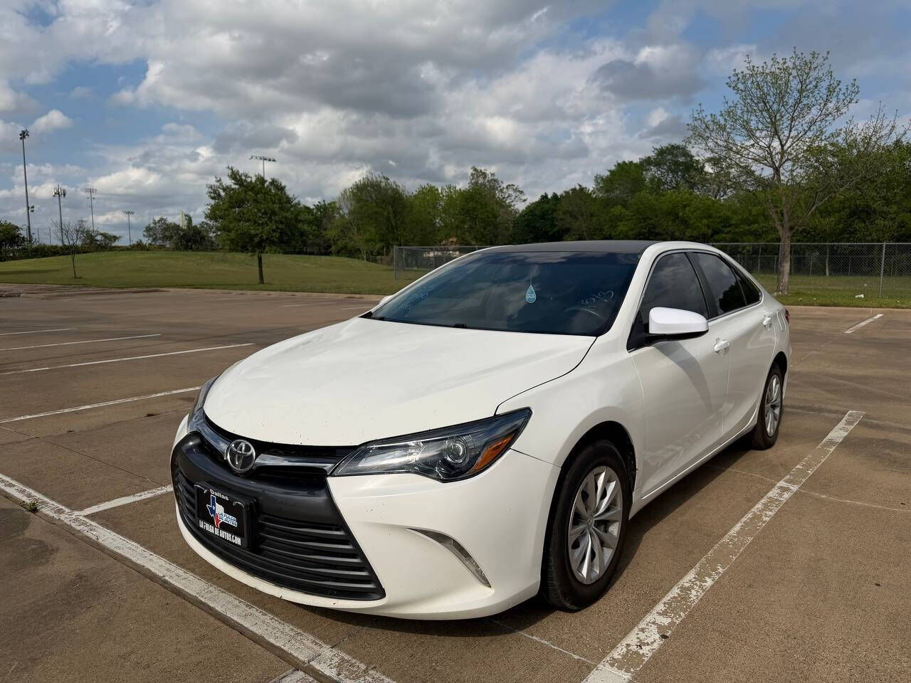 2016 TOYOTA Camry