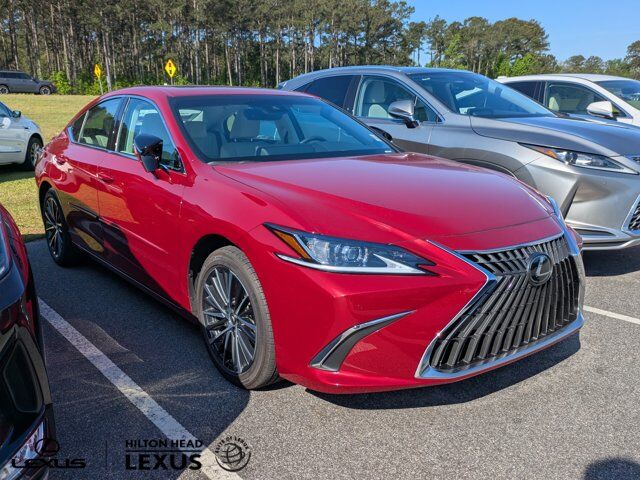 2025 LEXUS ES