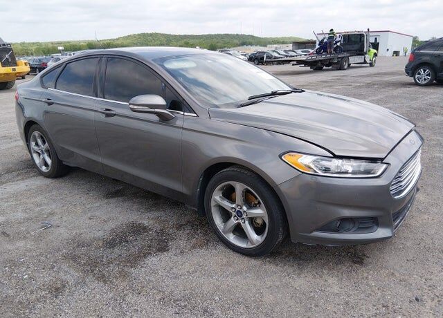 2013 FORD Fusion