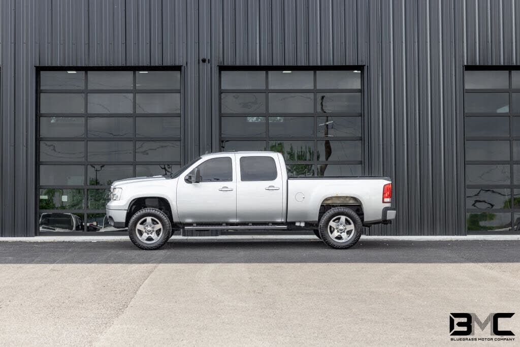 2011 GMC Sierra