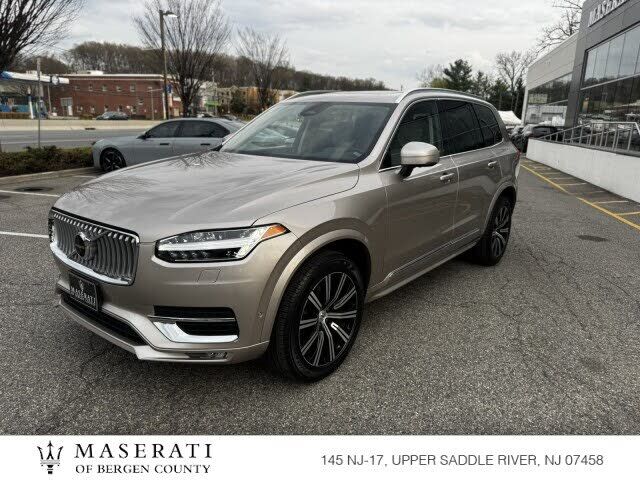 2023 VOLVO XC90