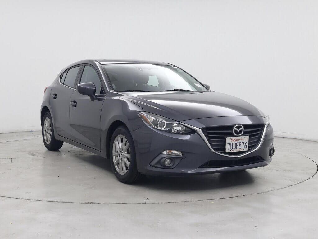 2016 MAZDA Mazda3