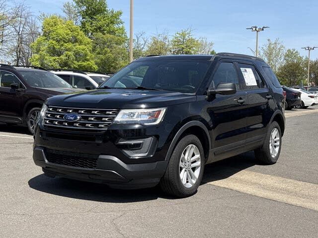 2017 FORD Explorer