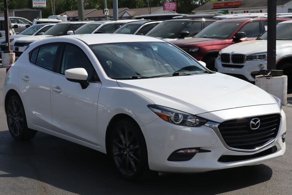 2018 MAZDA Mazda3