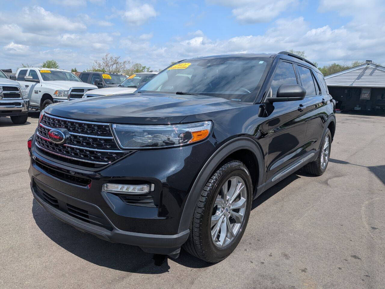 2021 FORD Explorer
