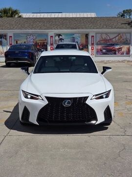 2021 LEXUS IS
