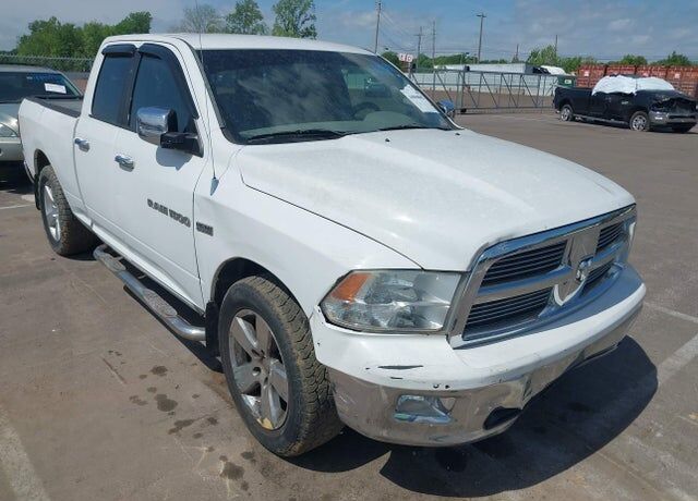 2012 DODGE Ram