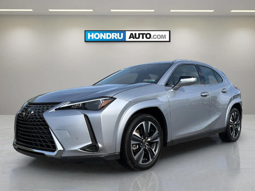 2025 LEXUS UX